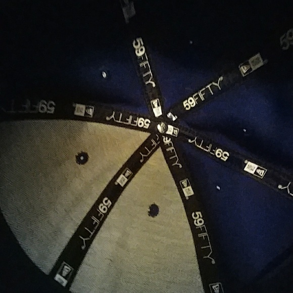 Baseball hat - Picture 3 of 3